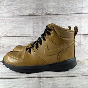 Nike Youth Size 3Y Manoa Leather Wheat/Black Model BQ5373-700